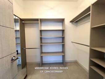 Escazú casa en alquiler $2.500 en condominio /Guachipelín