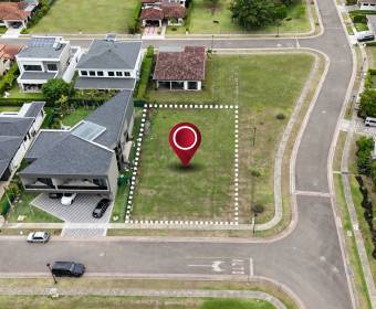 Lote 100% plano de 825 m2 a la venta en condominio Los Manzanos, dentro de Ciudad Hacienda Los Reyes