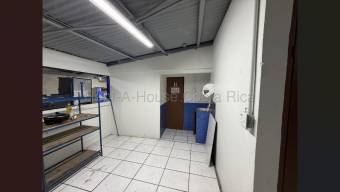Local Comercial en Mercedes, Heredia, $ 691,200, 3, Heredia, Heredia