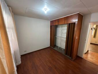 Se vende casa en San Francisco de 2 Ríos San José 26-1213
