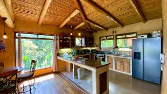 Se vende casa en Escazú San José 26-1346