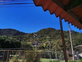 Se vende casa en Santa Ana San José 23-1533