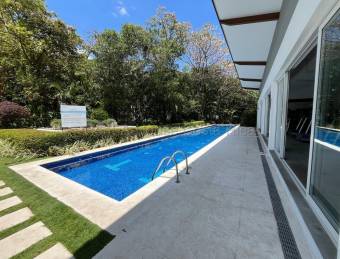 Apartamento en alquiler en Escazú amueblado o línea blanca acceso a centro comercial #26-1705 GS