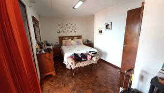Apartamento en venta en San Pablo de Heredia dúplex amplio en condominio exclusivo #25-1733 GS