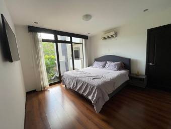 Se alquila apartamento en Santa Ana San José 26-915