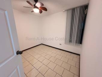 Venta apartamento en planta baja con terraza y seguridad #26-1852 GS