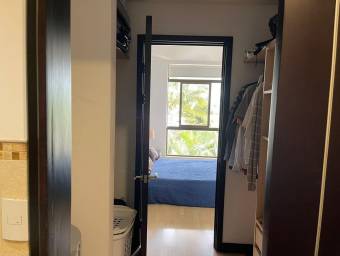 Se alquila apartamento en Santa Ana San José 26-83