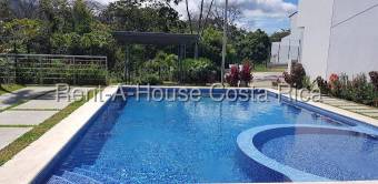 Se alquila casa en Brasil Santa Ana 26-1439