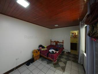 Alquiler de casa amplia para uso residencial o comercial #26-1899 GS
