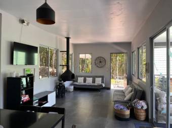 Hermosa Propiedad de Montaña en Venta. Jardín de Dota MLS 26- 