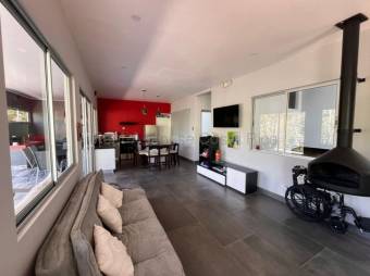 Hermosa Propiedad de Montaña en Venta. Jardín de Dota MLS 26- 