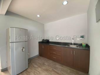 Se alquila casa en Pozos Santa Ana 26-1463