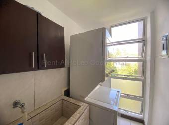 Alquiler de Apartamento Completamente Amoblado en Pozos de Santa Ana 26-1929
