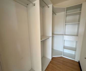 One-bedroom apartment for sale in the Condado del Parque, La Sabana