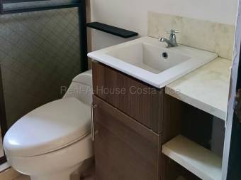 Venta apartamento en primer piso con parqueo techado #26-1909 GS