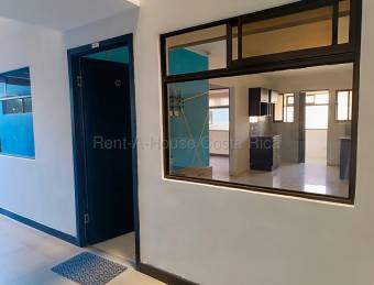 Venta apartamento en primer piso con parqueo techado #26-1909 GS