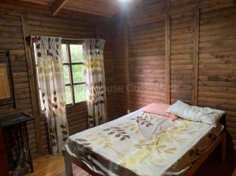 Hermosa Cabaña en Venta en Palo Verde de El Guarco, Cartago MLS 26-1774