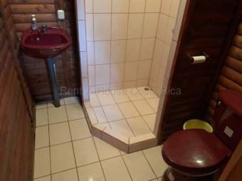 Hermosa Cabaña en Venta en Palo Verde de El Guarco, Cartago MLS 26-1774