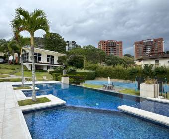 Lote de 800 m2 a la venta en condominio en Escazú