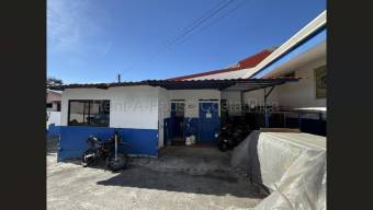 Terreno con Bodega Industrial en Heredia