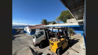 Terreno con Bodega Industrial en Heredia