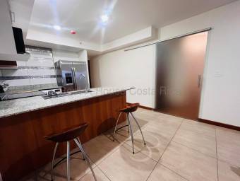 Se alquila apartamento en Catedral San José 26-1938