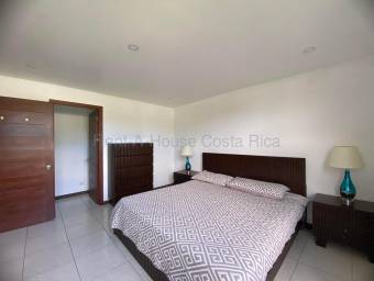 Se alquila apartamento en Pozos Santa Ana 26-1929
