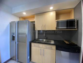 Se alquila apartamento en Pozos Santa Ana 26-1929