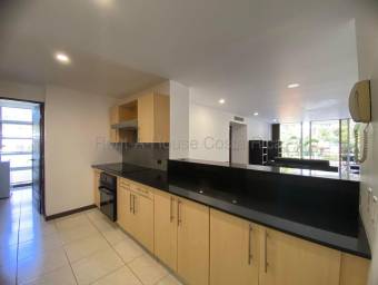 Se vende apartamento en Pozos Santa Ana 26-1932