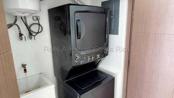Se alquila apartamento en Tibás San José 26-1926