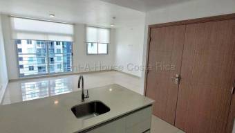 Se alquila apartamento en Tibás San José 26-1926