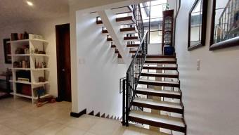 Venta de Casa en Tres Ríos, Cartago. RAH 25-1408