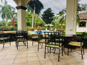 VENTA DE CASA DE PLAYA EN BEJUCO