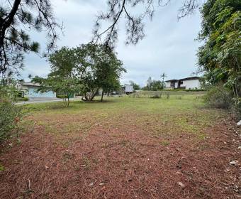 Lote de 600 m2 en venta en Condominio Bajo Par, dentro de Ciudad Hacienda Los Reyes, La Guacima