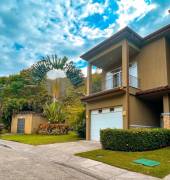 PLAYA HERRADURA. Condominio 3 cuartos cerca de la playa