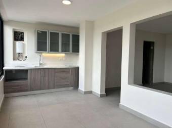 Alquiler Apartamento Moderno con Piscina y Vista Natural 1 Habitación #26-1294 GS