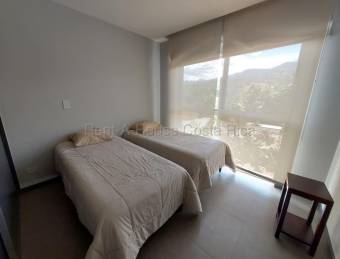 Se alquila apartamento en Santa Ana San José 26-1509