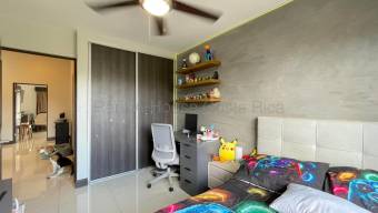 ALQUILER CASA RESIDENCIAL MORA COLON