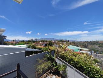 Venta casa moderna en condominio con patio amplio y vistas espectaculares #26-1886 GS