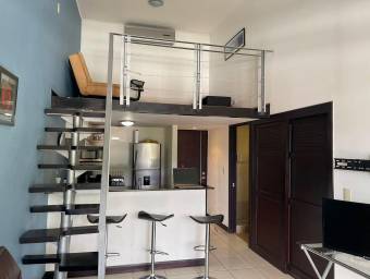 Alquiler Apartamento con Mezzanina y Vista a las Montañas #26-983 GS