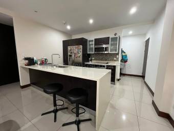 Se alquila apartamento en Pozos Santa Ana 26-1872