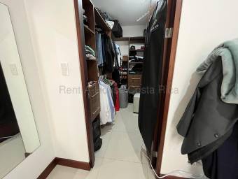 Se alquila apartamento en Pozos Santa Ana 26-1872