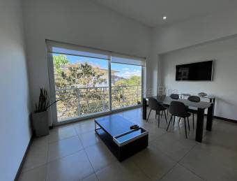 Se alquila apartamento en Escazú San José 26-1705
