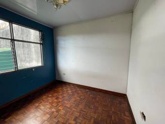 Venta de propiedad con 4 apartamentos y uso mixto #26-1912 GS