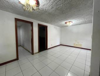 Venta de propiedad con 4 apartamentos y uso mixto #26-1912 GS