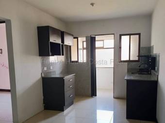 Venta de Apartamento en Alajuelita, San José. RAH 26-1909