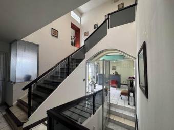 Hotel en venta en San Pedro de Montes de OCa MLS 26-1811