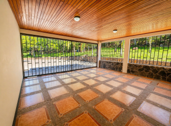 Quinta en Alquiler en Ciruelas de Alajuela  2.5 Hectáreas de Privacidad, Naturaleza y Exclusividad