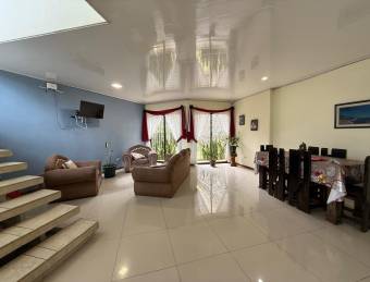 Casa en venta en San Pablo de Heredia moderna y sin cuota de mantenimiento #26-403 GS