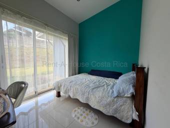Casa en venta en Puriscal con amplios jardines y vistas panorámicas #26-1877 GS